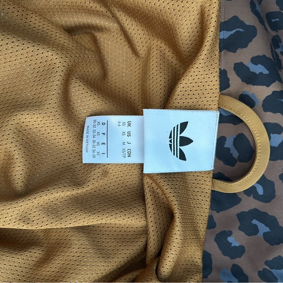 Adidas Leopard Print Track Jacket with Stripes - Picture 6 of 6